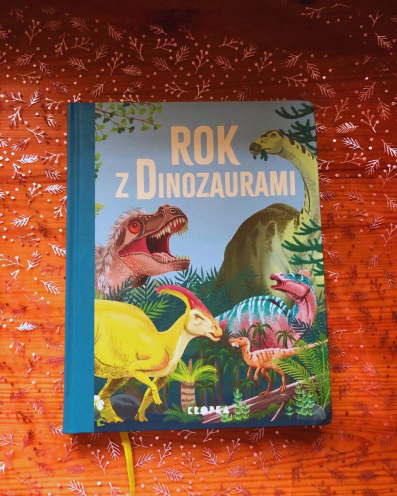 Okładka książki „Rok z dinozaurami” – Miranda Smith